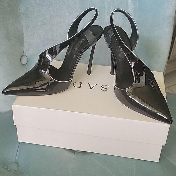 Shoes    - Picture 5 of 12